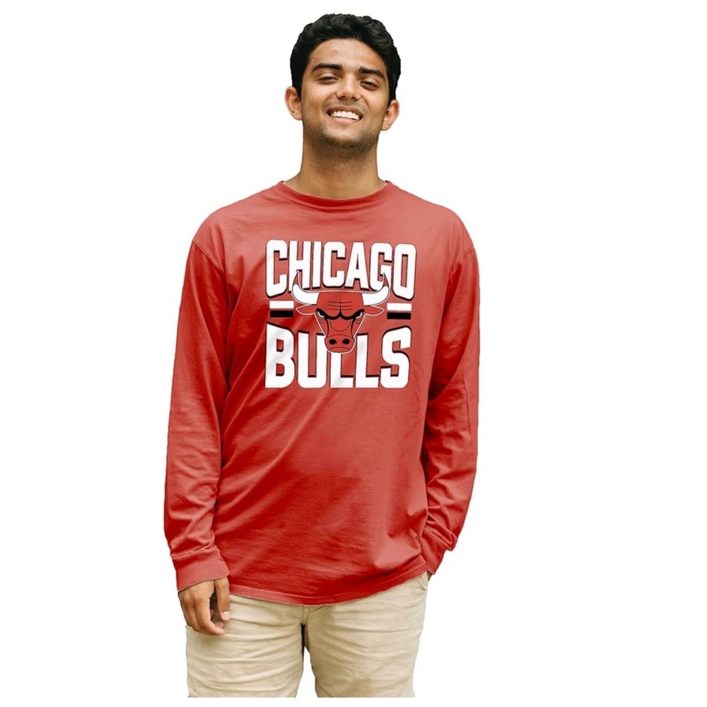 NWT Blue 84 NBA Chicago Bulls Long-Sleeve Tee — Red/White Logo - Picture 2 of 6